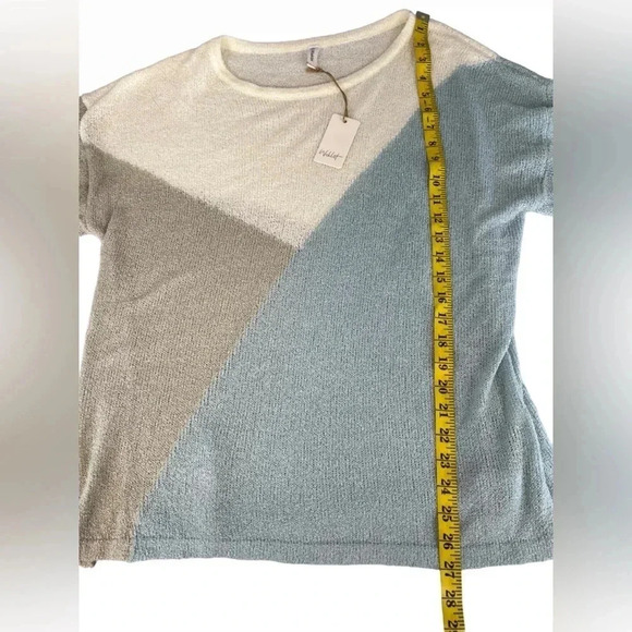 NWT Wishlist Tri-color stripe Sweter Size M - Picture 5 of 11